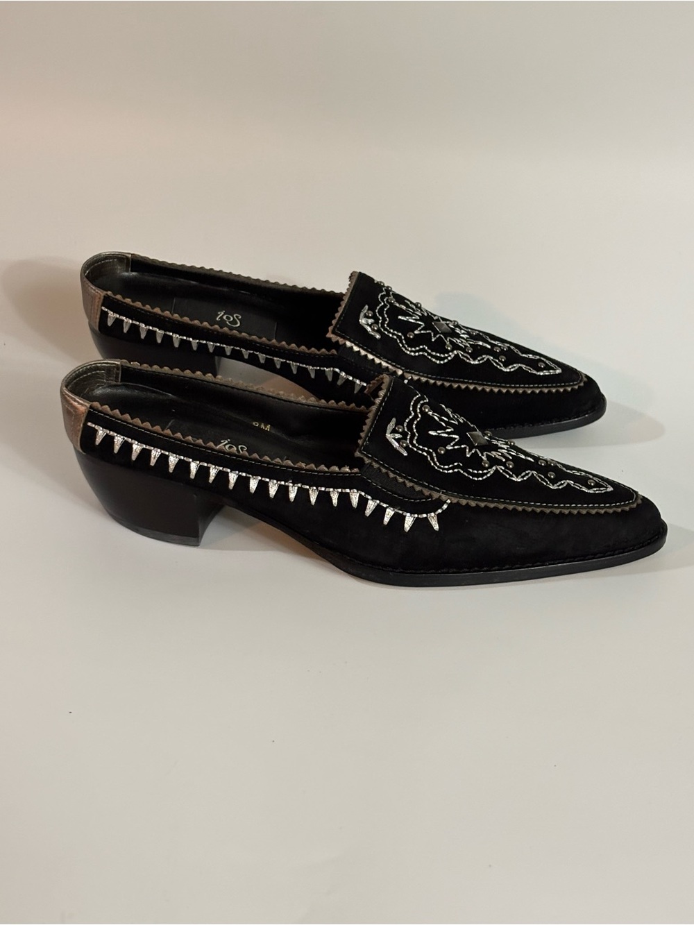 Italian Leather Black Suede Pointed Toe Mules Embroidered Studded Size 8M ioS